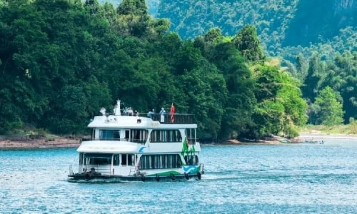 Li River cruise -hangzhou